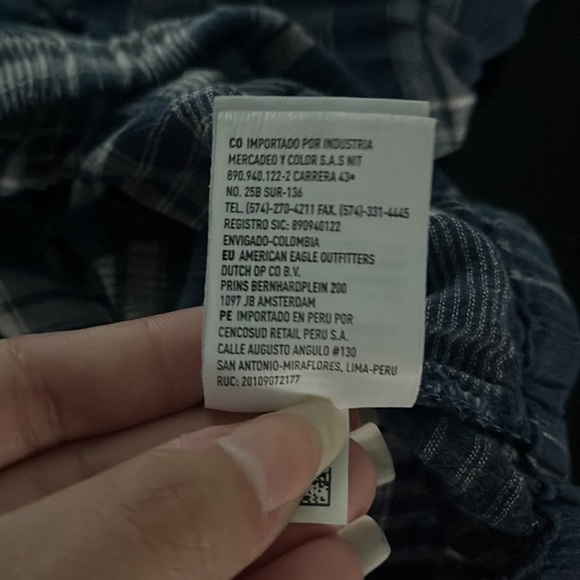 American Eagle Outfitters Crop Top, Size Medium, Blue and White Plaid - Picture 4 of 4